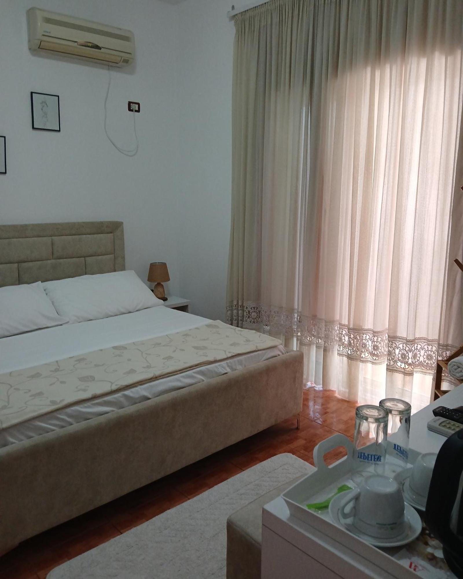 Villa Oasis Berat Ngoại thất bức ảnh
